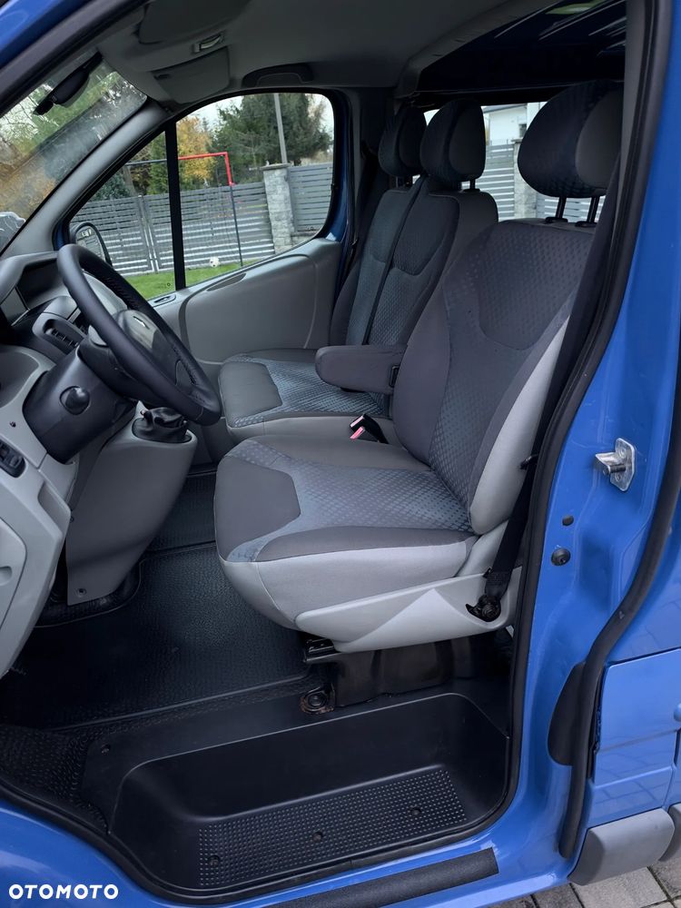 Renault Trafic - 15