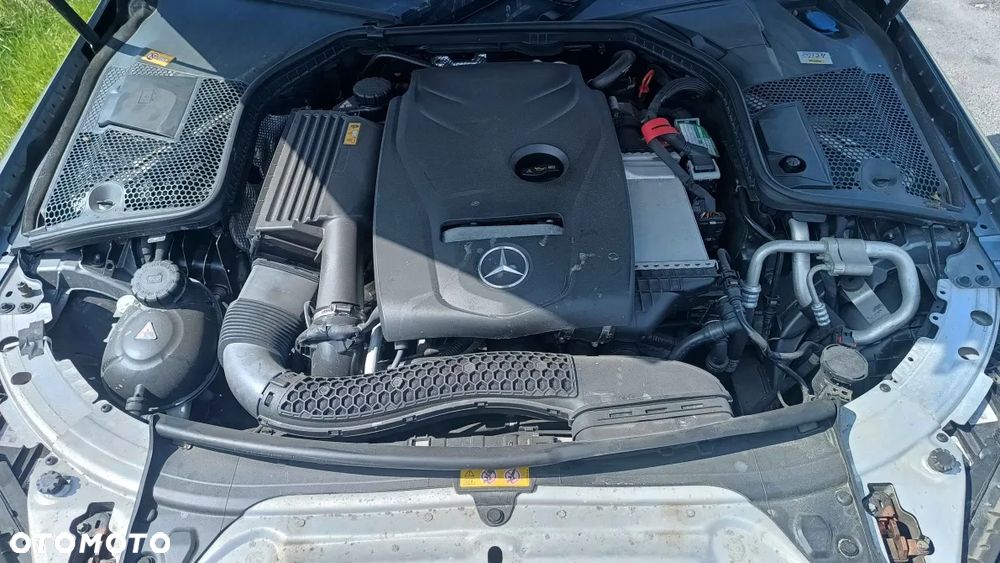 Mercedes-Benz Klasa C 180 Avantgarde - 13