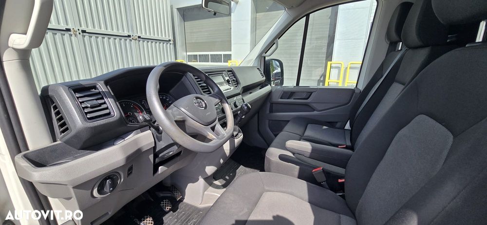 Volkswagen CRAFTER - 8