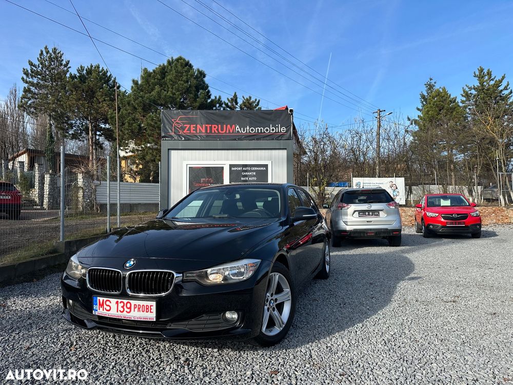 BMW Seria 3 320d DPF Touring Aut. Edition Sport - 1