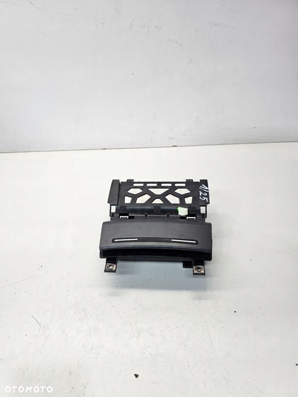 POPIELNICZKA PRZÓD AUDI A3 8P LIFT 8P0857951 - 1