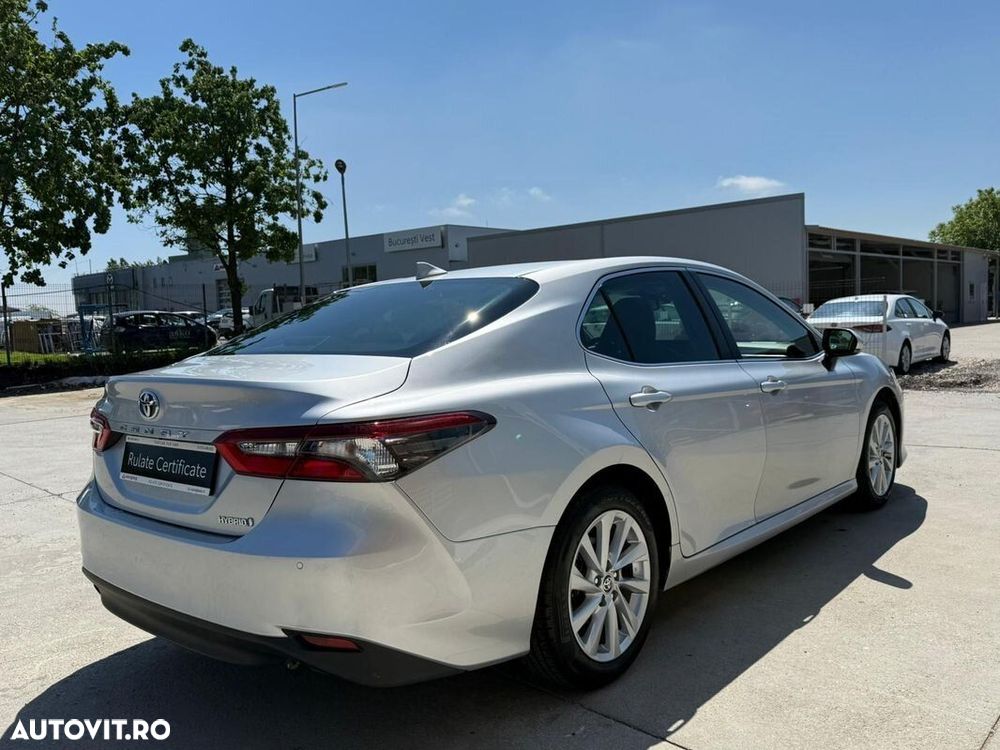 Toyota Camry 2.5 Business - 8