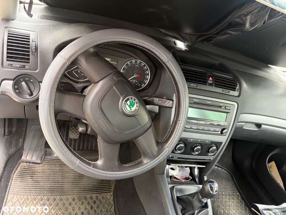 Skoda Octavia 1.4 TSI Ambiente - 5