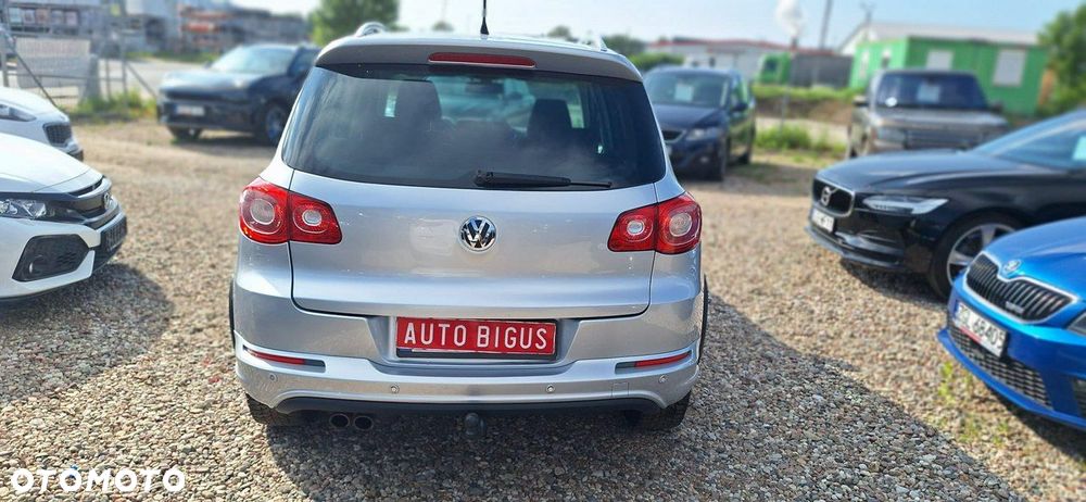 Volkswagen Tiguan - 6