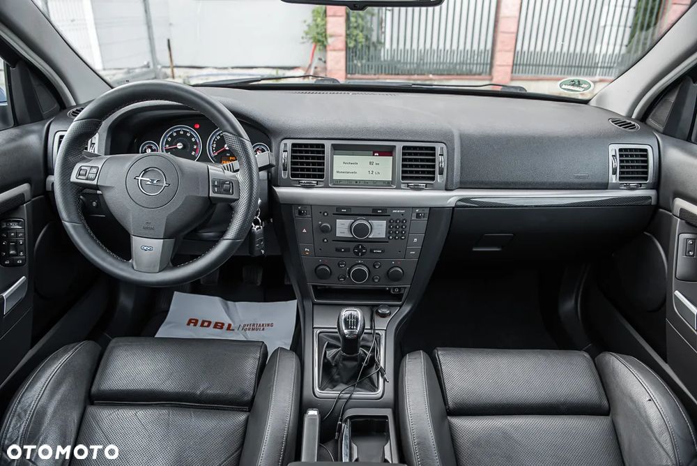 Opel Vectra 2.8 V6 OPC - 26