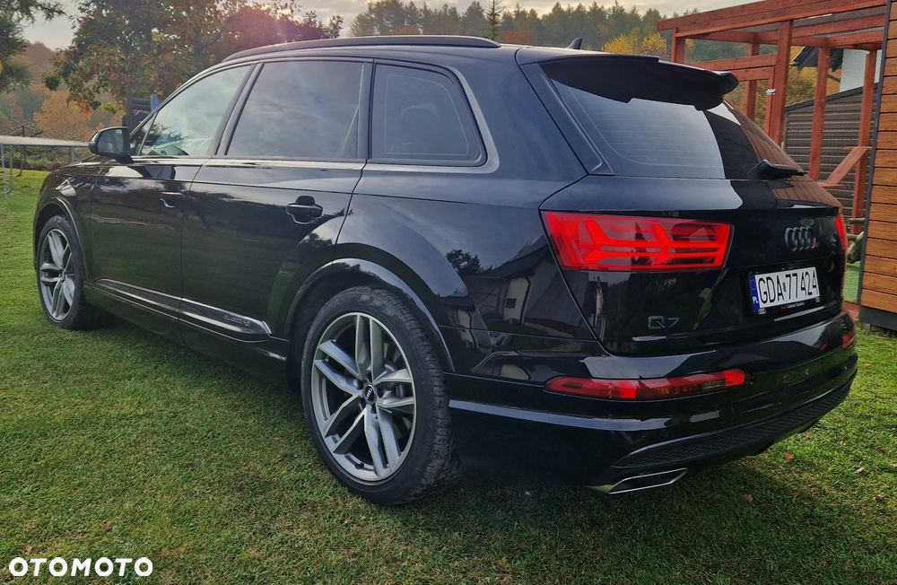 Audi Q7 2018 photo 5