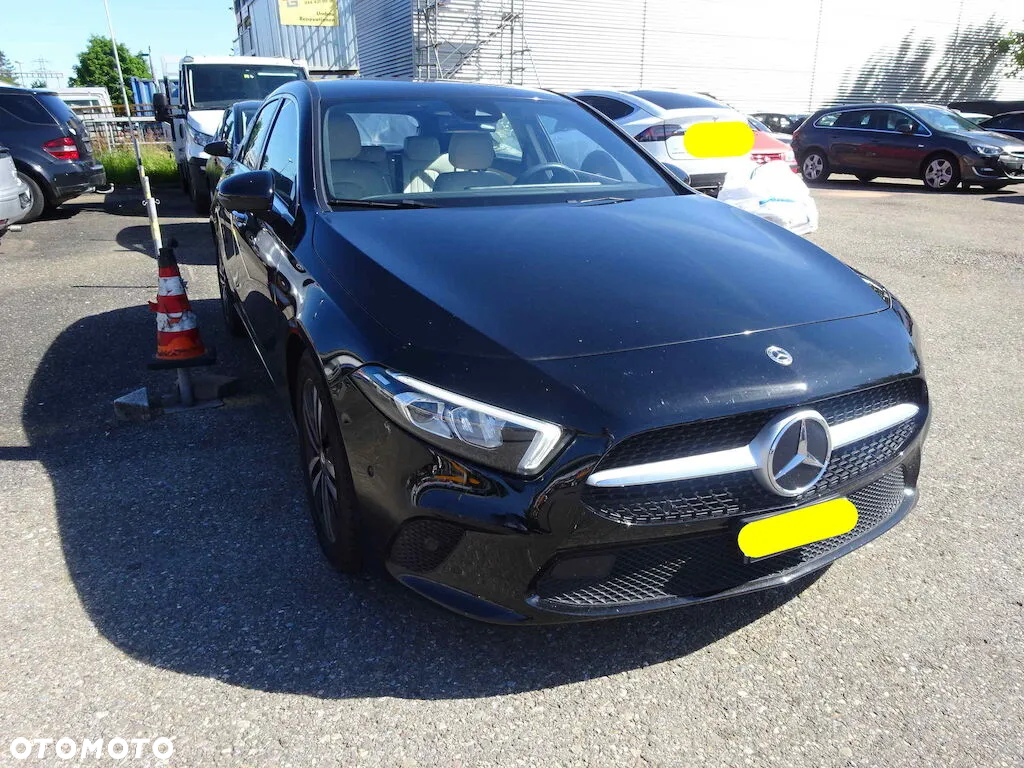 Mercedes-Benz Klasa A 250 4-Matic 7G-DCT - 2