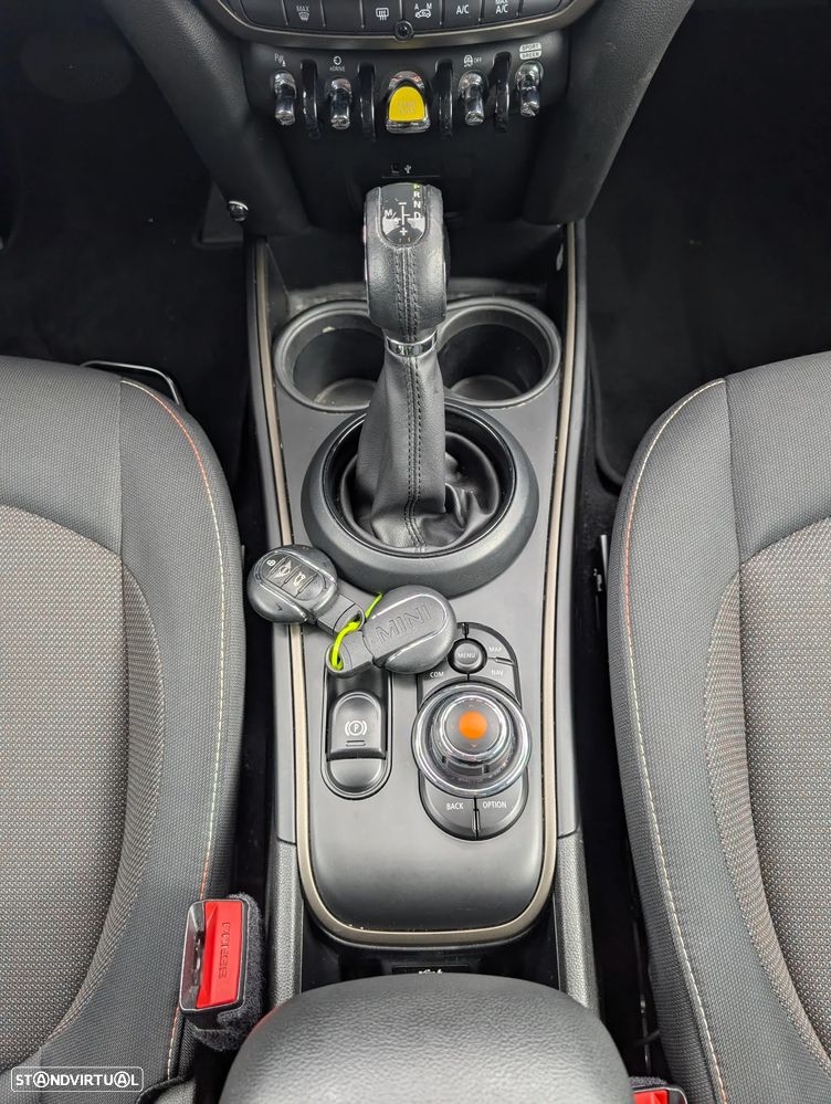 MINI Countryman Cooper SE ALL4 Auto - 19