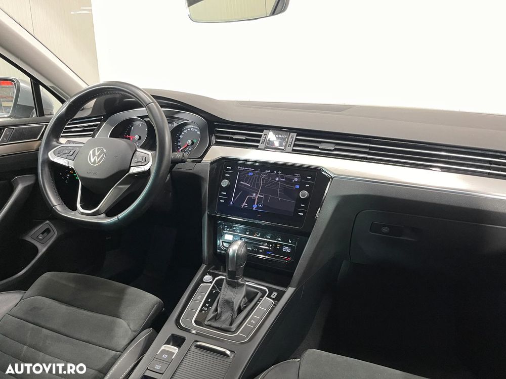Volkswagen Passat 2.0 TDI DSG Highline - 8
