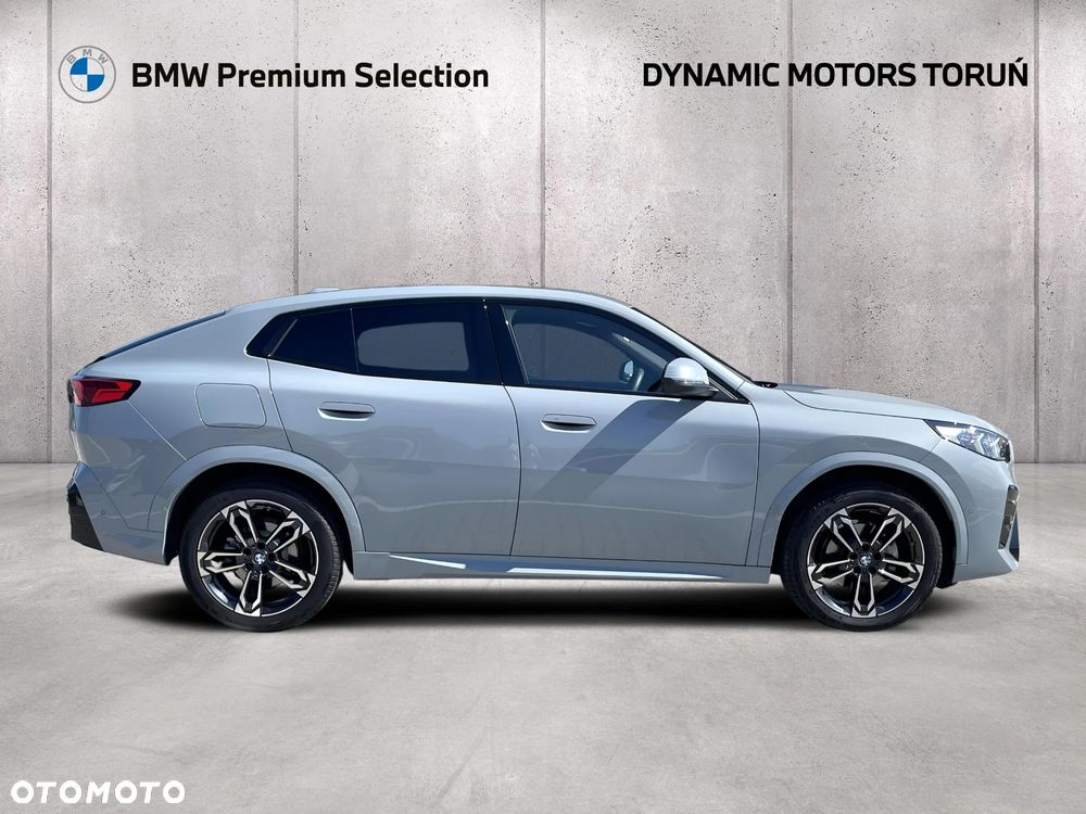 BMW X2 - 8