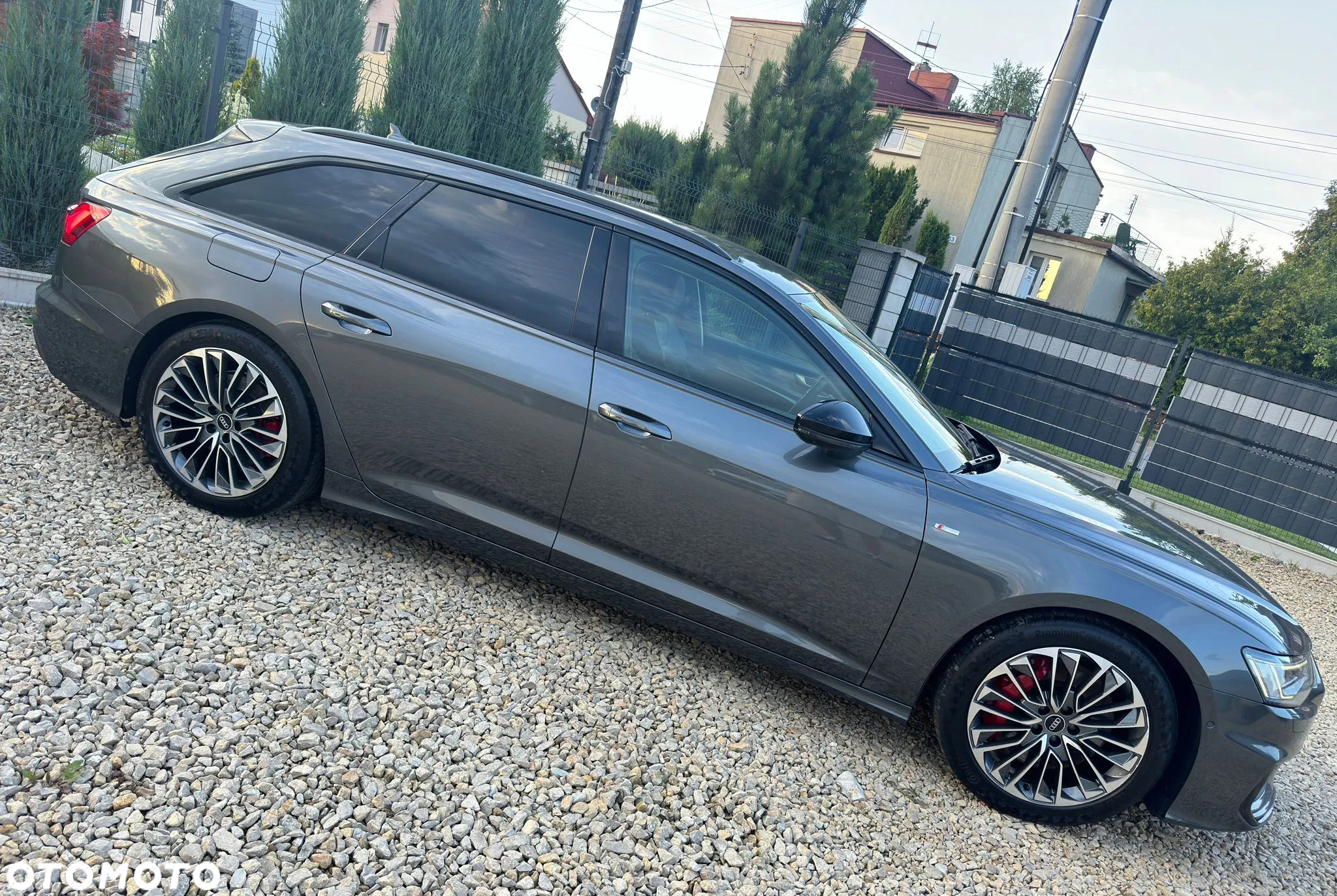 Audi A6 Avant 55 TFSI e quattro S tronic S line - 12