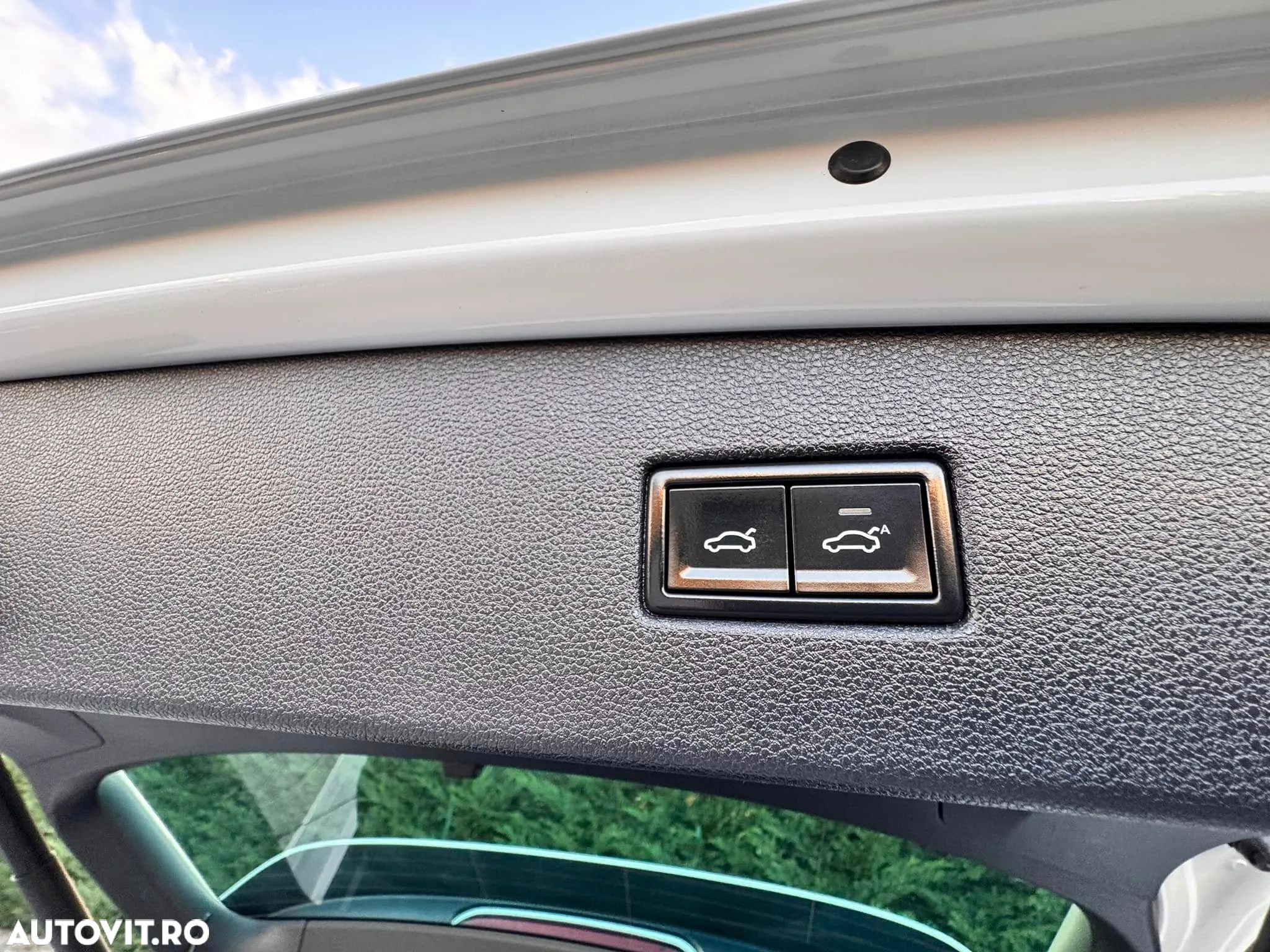 Volkswagen Tiguan 2.0 TDI SCR DSG 4Motion R-Line - 32