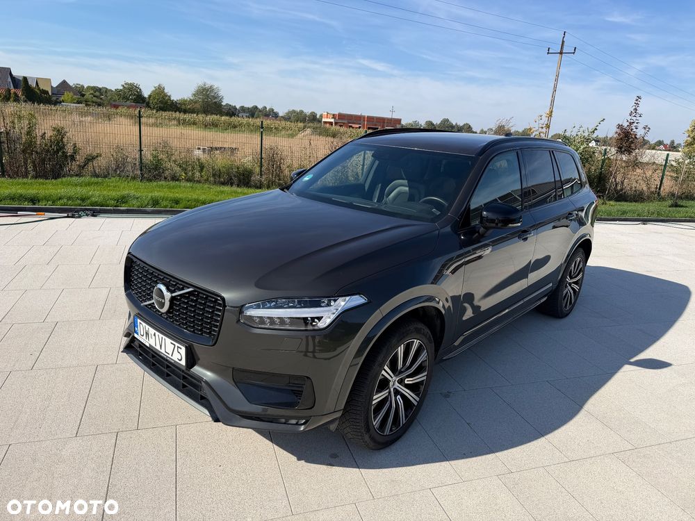 Volvo XC 90 - 9