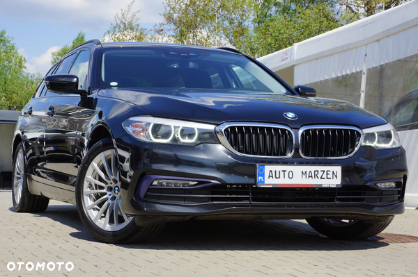 BMW Seria 5 520d xDrive Touring Sport Line
