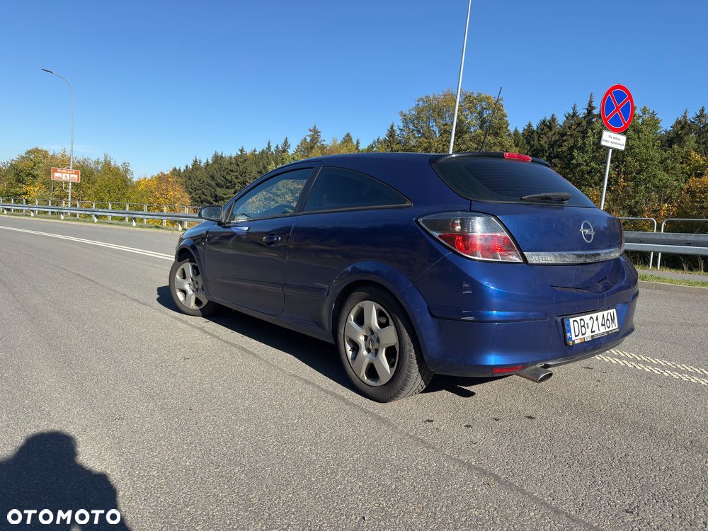 Opel Astra 2006 photo 4