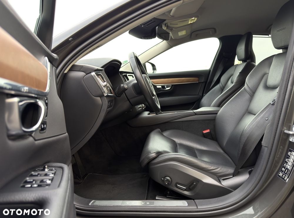 Volvo S90 D5 AWD Geartronic Inscription - 30