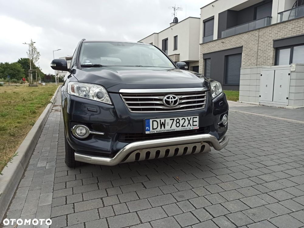 Toyota RAV4 2.2 D-CAT 2010 - 1