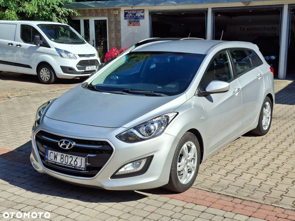 Hyundai i30 blue Kombi 1.4 Classic