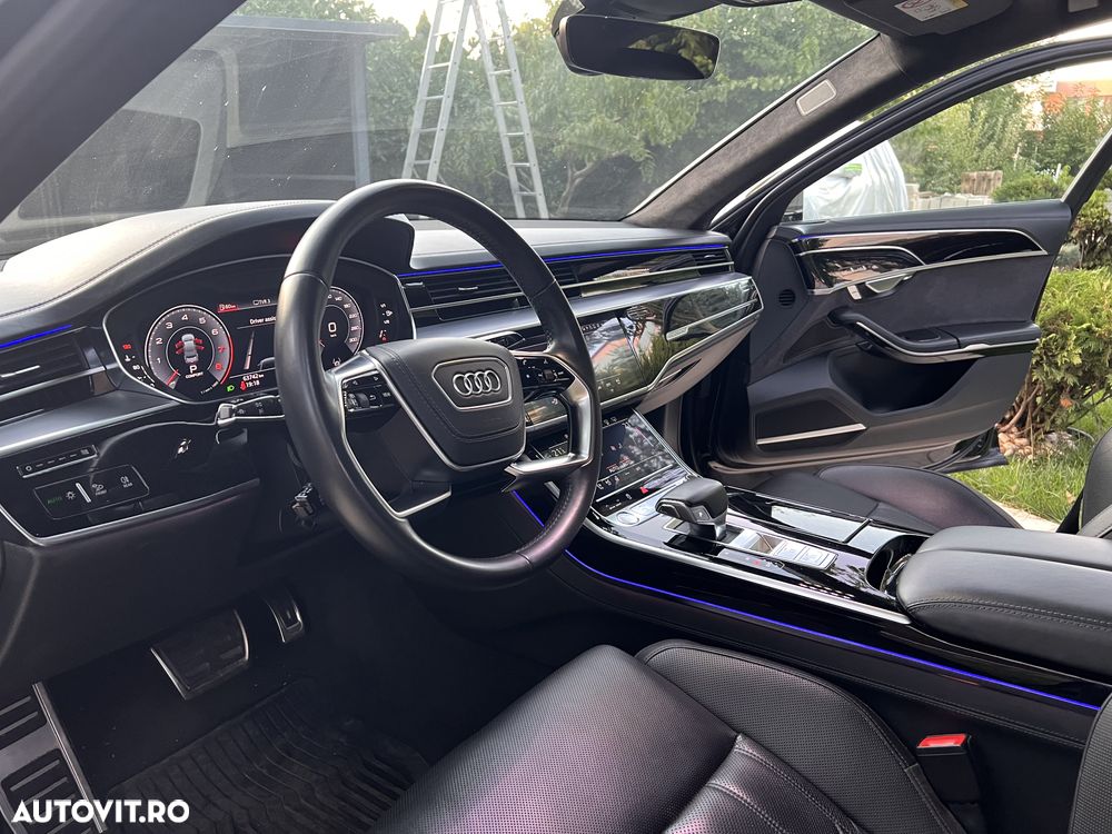 Audi A8 - 17