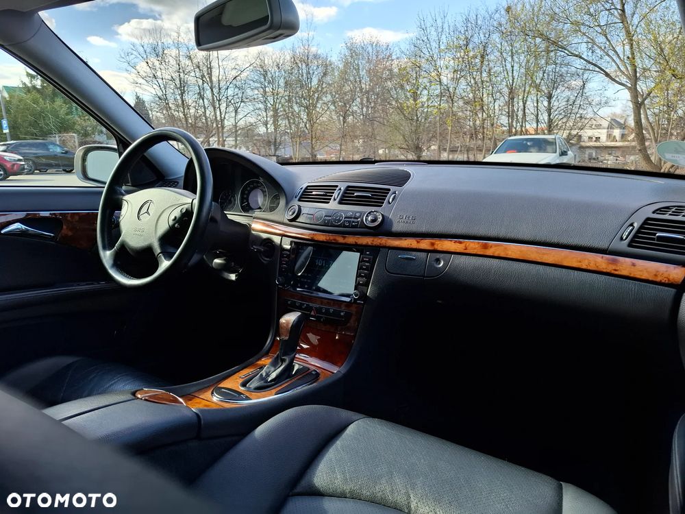 Mercedes-Benz Klasa E - 29