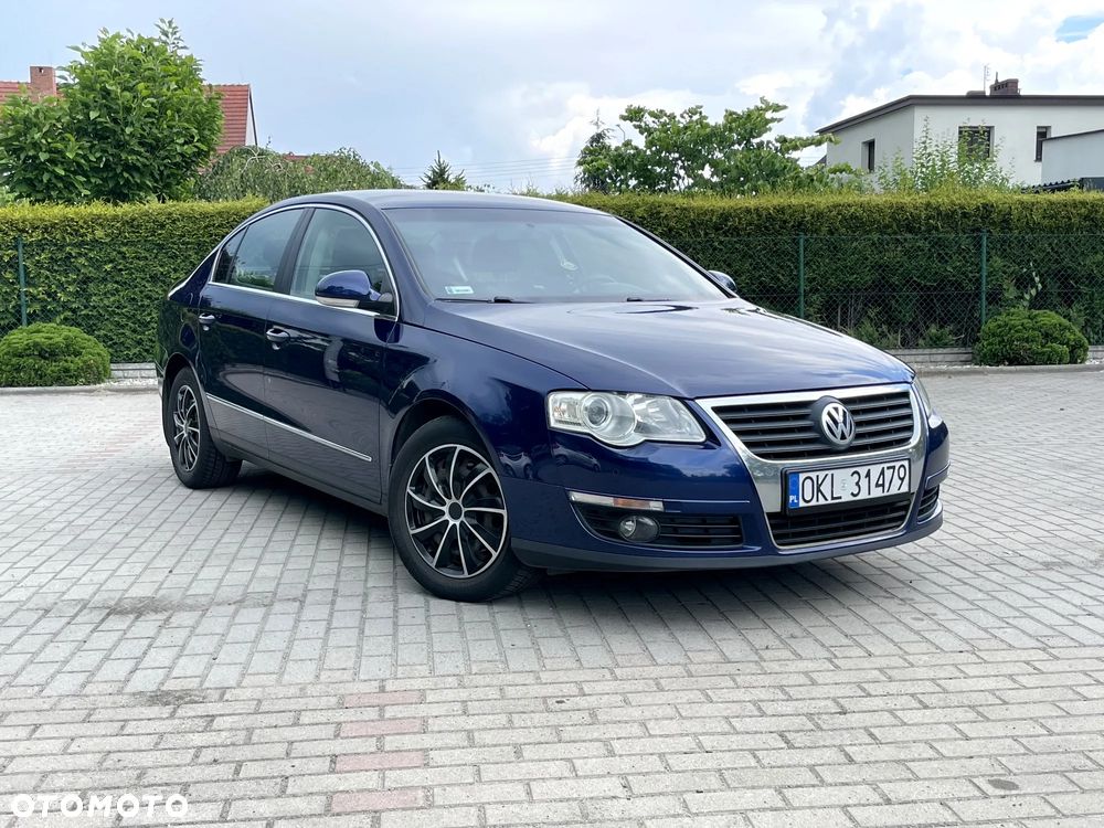 Volkswagen Passat 2.0 TDI DPF Highline - 1