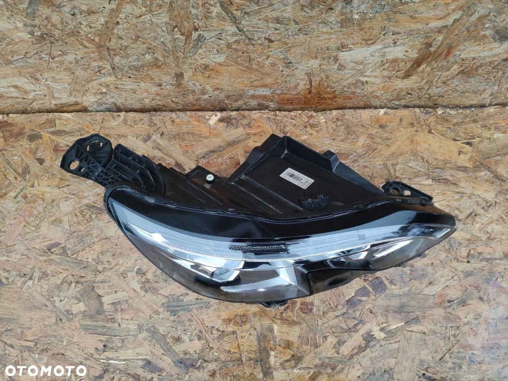 LAMPY PRAWA PRZÓD FULL LED KOMPLETNA PEUGEOT 3008 II 5008 II - 2