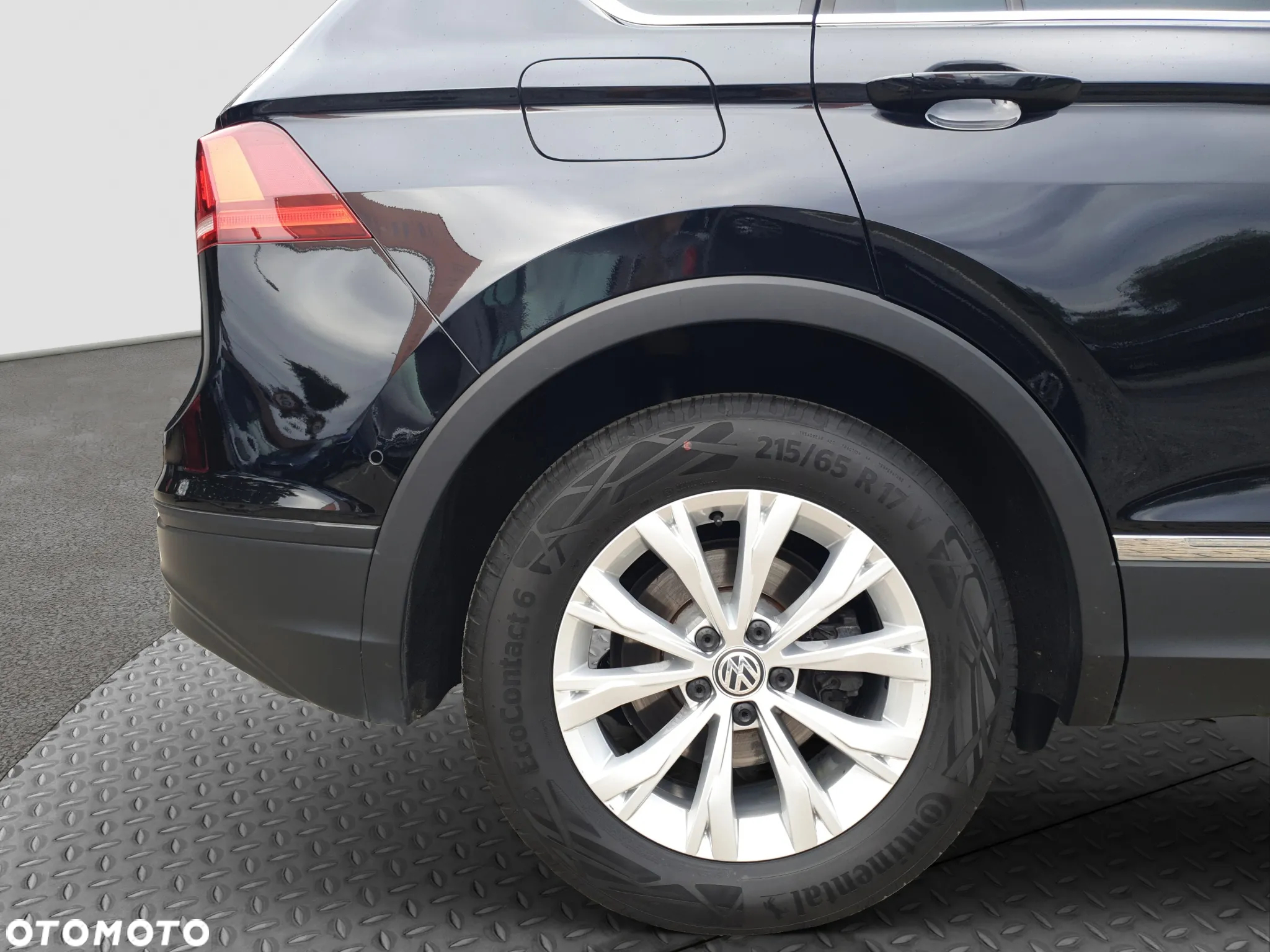 Volkswagen Tiguan 1.5 TSI EVO Comfortline DSG - 30