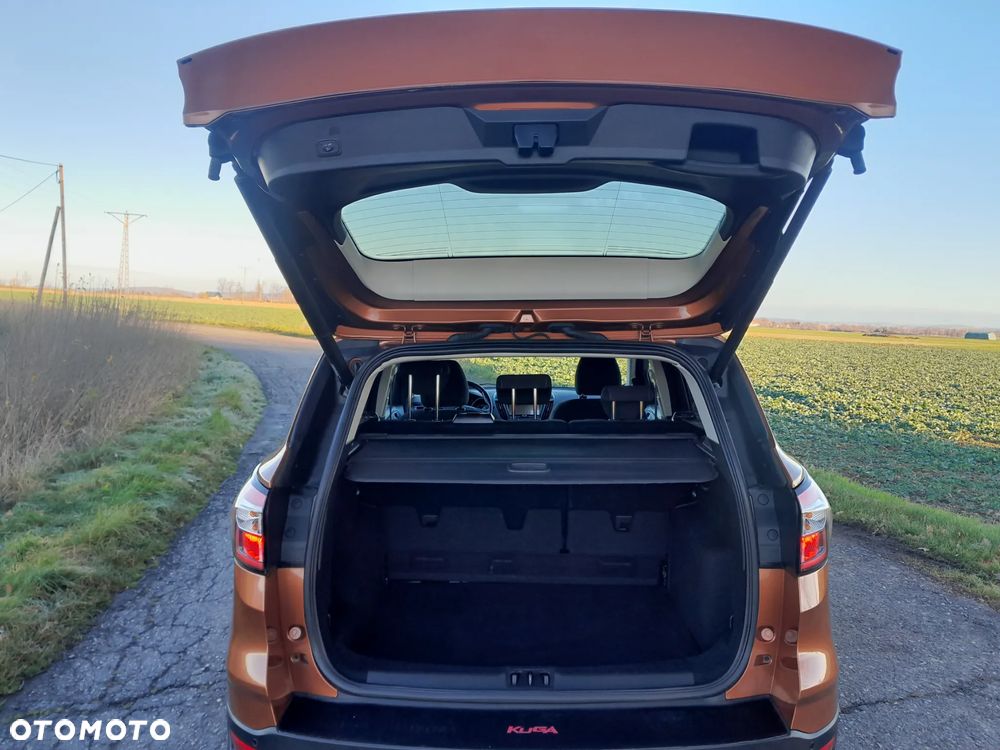 Ford Kuga - 13