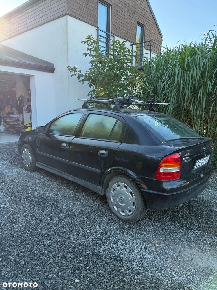 Opel Astra 1.4 Start - 9
