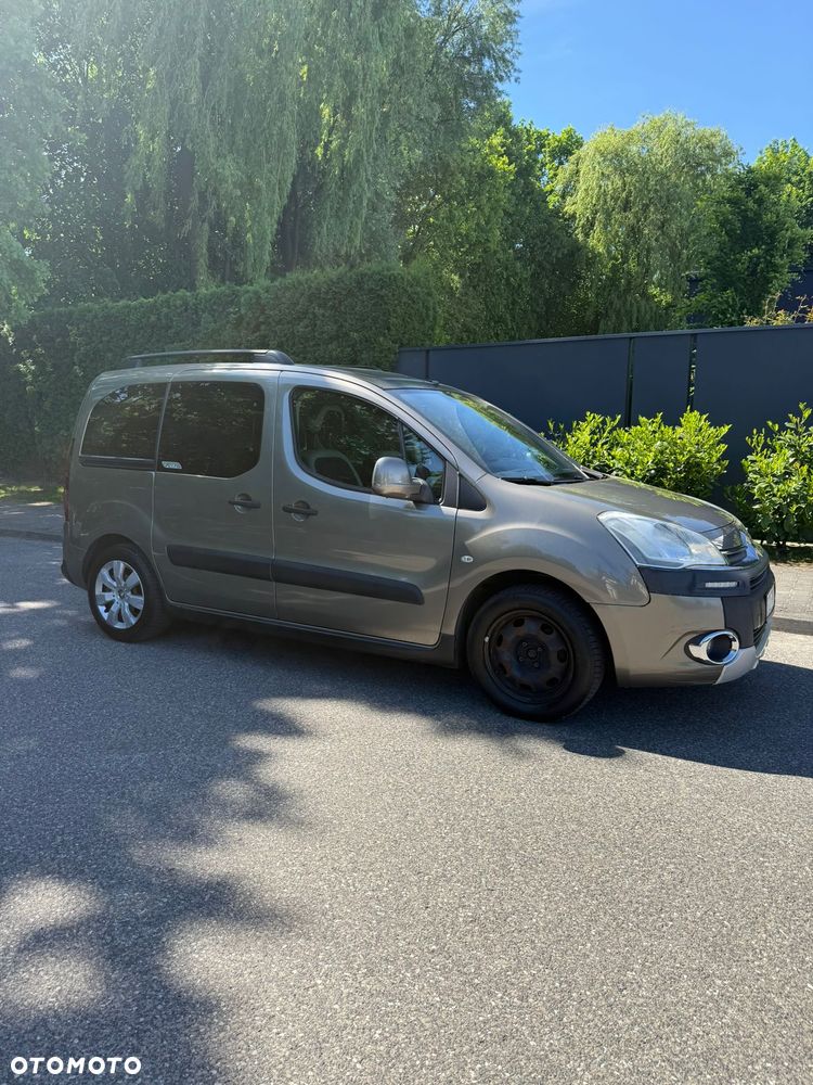 Citroën Berlingo Multispace HDi 115 FAP Selection - 6