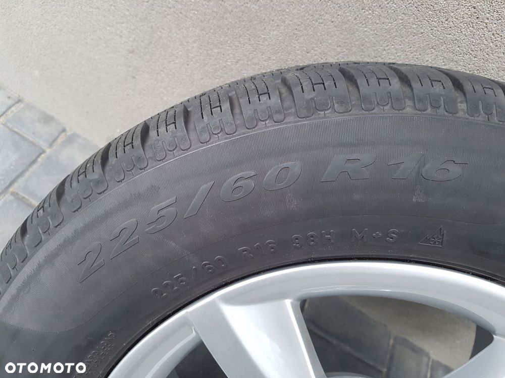 audi a6 c7 koła zimowe felga felgi 225/60/16 4g0071496 pirelli - 16