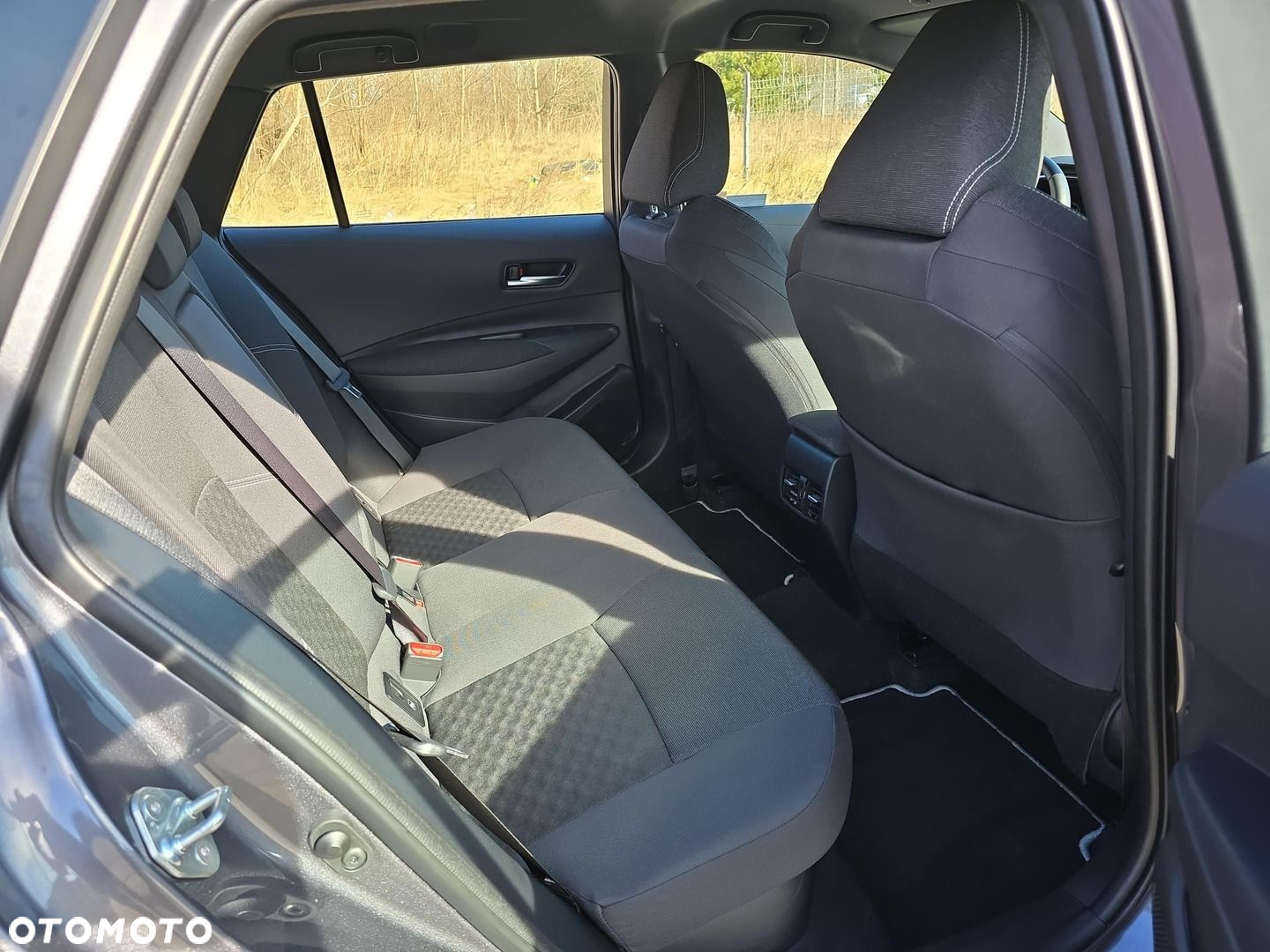 Toyota Corolla - 11
