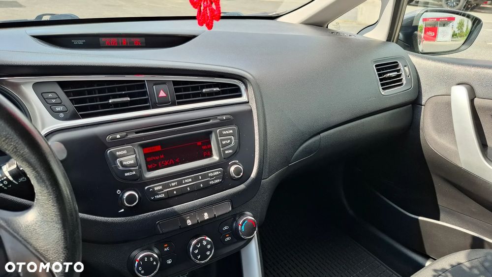 Kia Ceed 1.4 S - 16