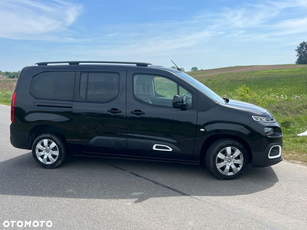 Citroën Berlingo XL 7-Sitzer BlueHDi 130 SHINE - 26