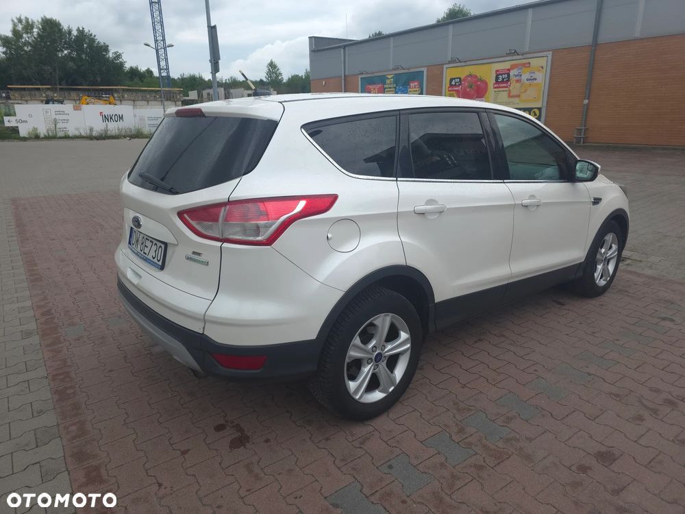 Ford Escape - 8