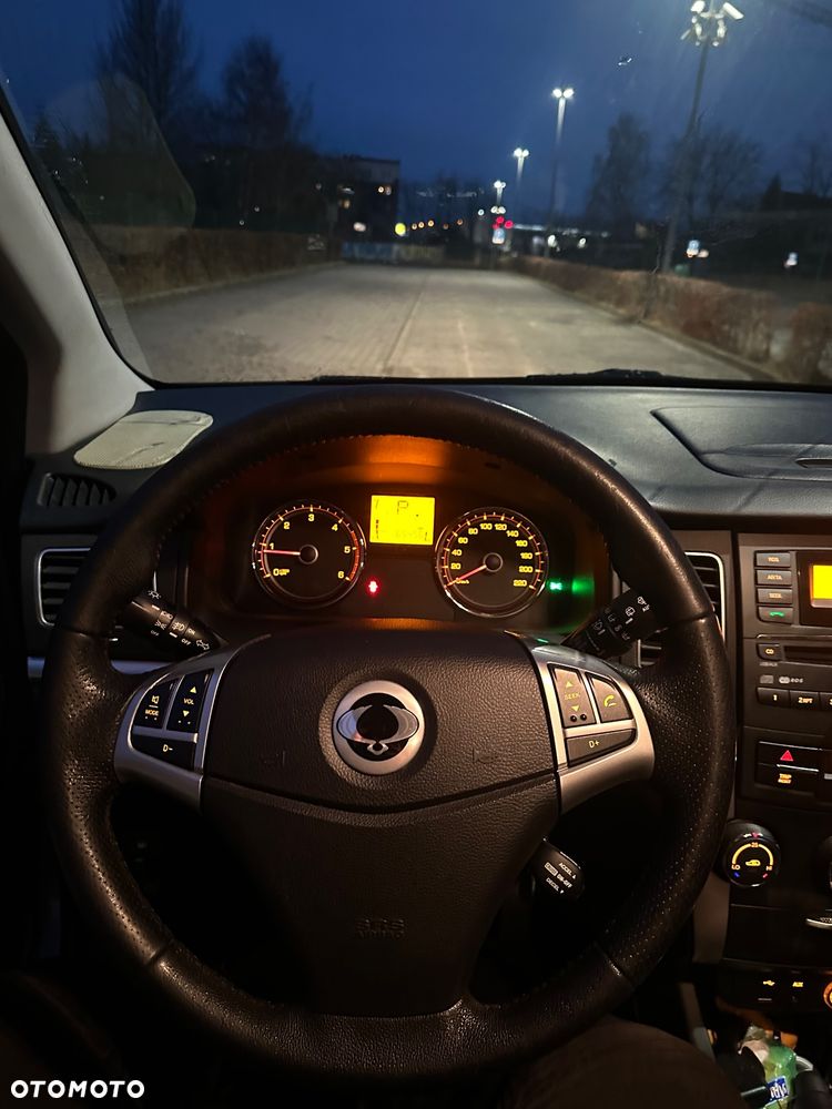 SsangYong/KGM Korando 2.0 e-XDi Quartz - 13