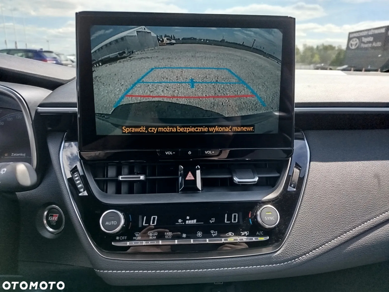 Toyota Corolla 1.8 Hybrid GR Sport - 12