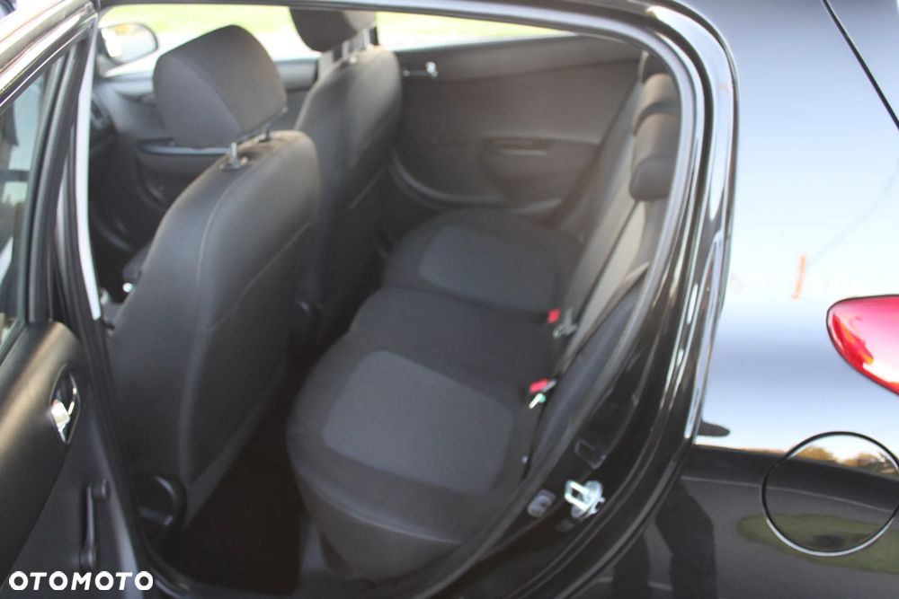 Hyundai i20 ver-1-4-150-jahre - 16