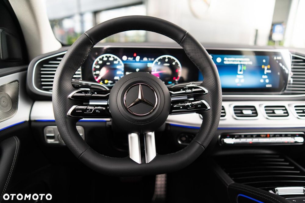 Mercedes-Benz GLE - 18