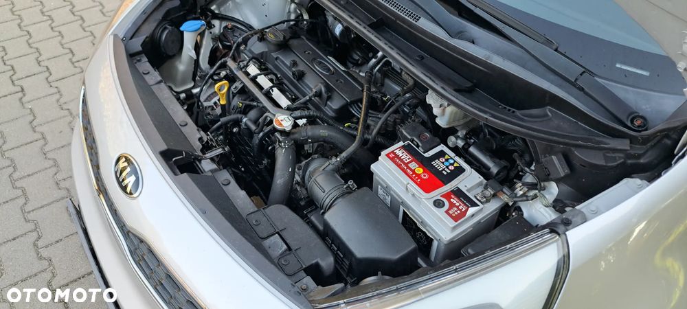 Kia Rio - 30