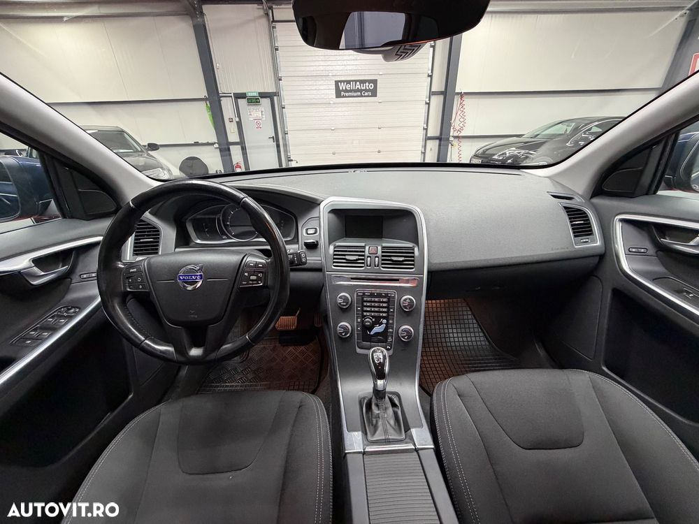 Volvo XC 60 D4AWD Momentum - 15