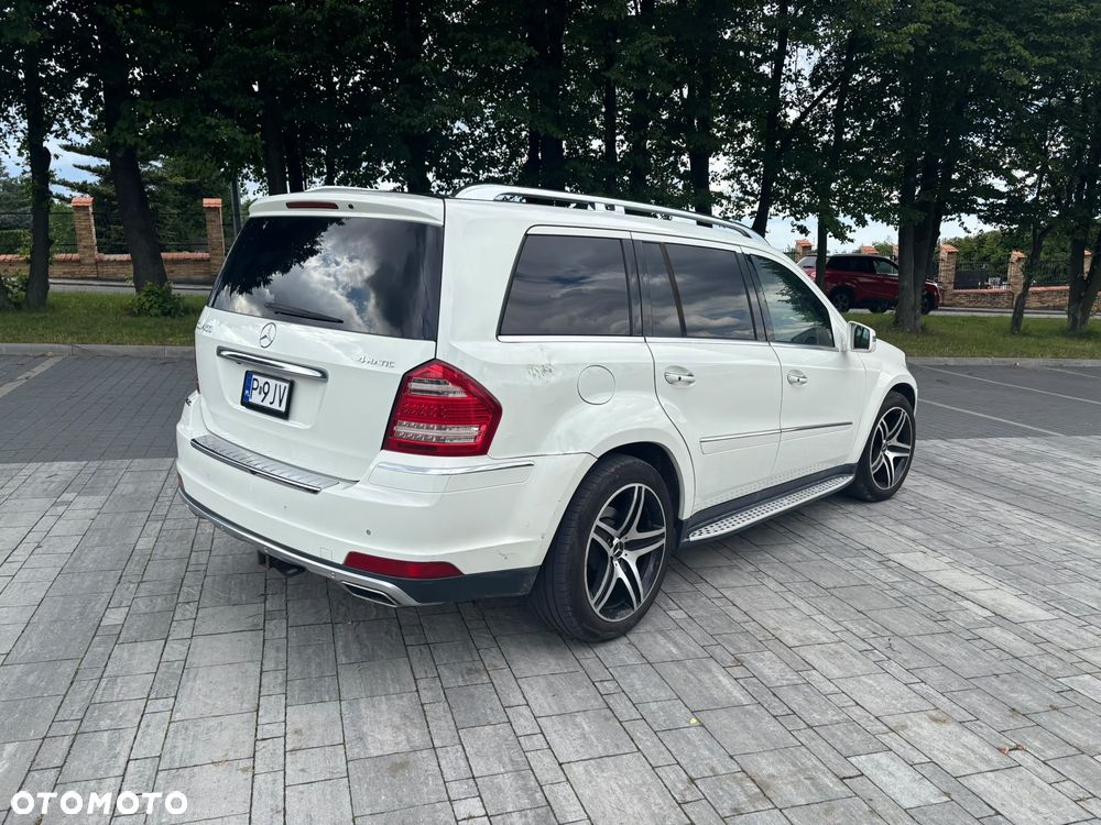 Mercedes-Benz GL 450 - 7