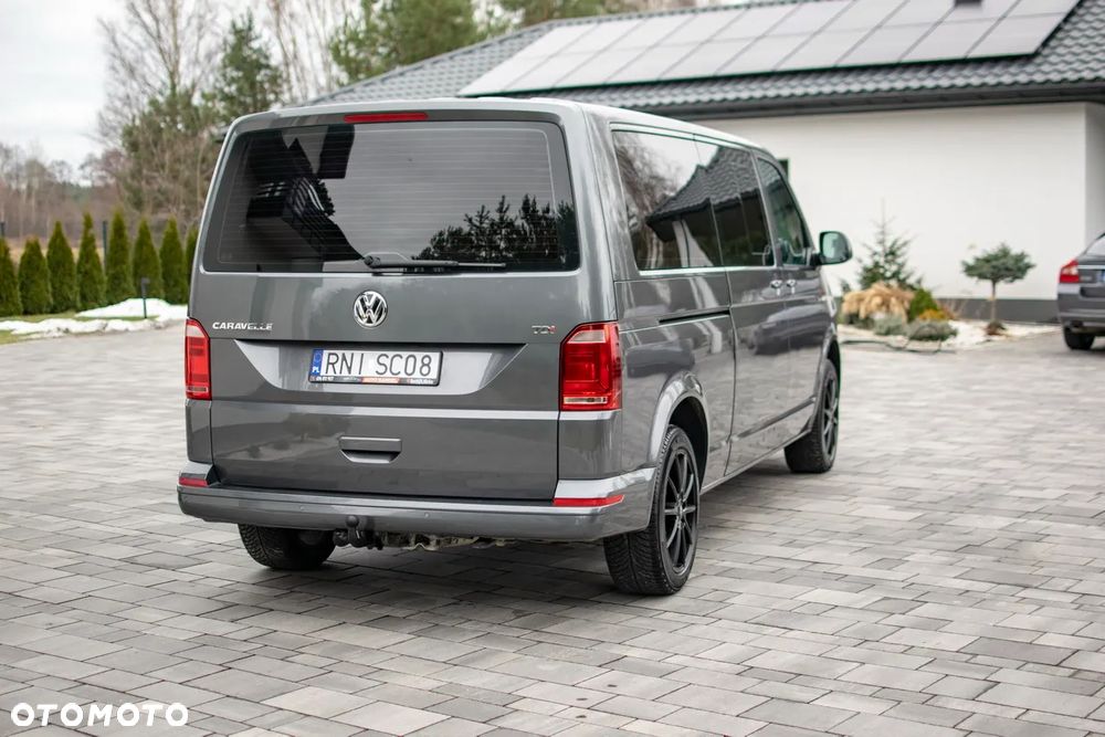 Volkswagen Caravelle - 10