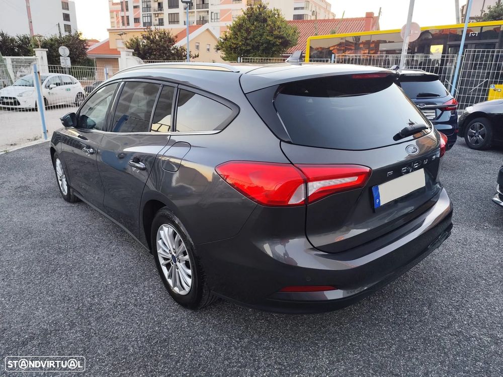 Ford Focus SW 1.5 TDCi EcoBlue Titanium - 6