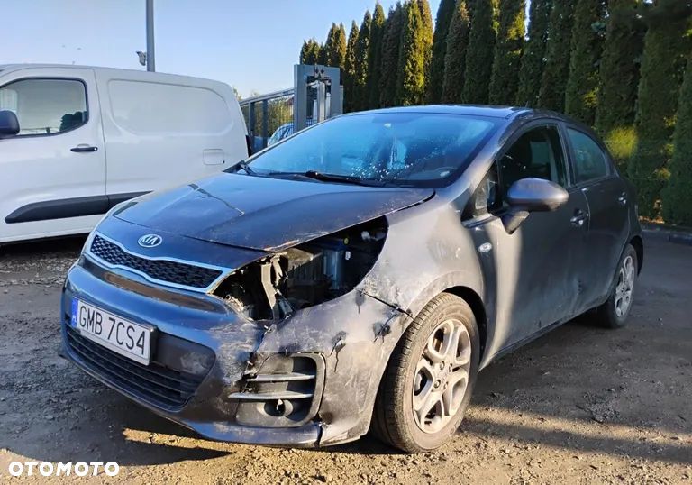 Kia Rio - 2
