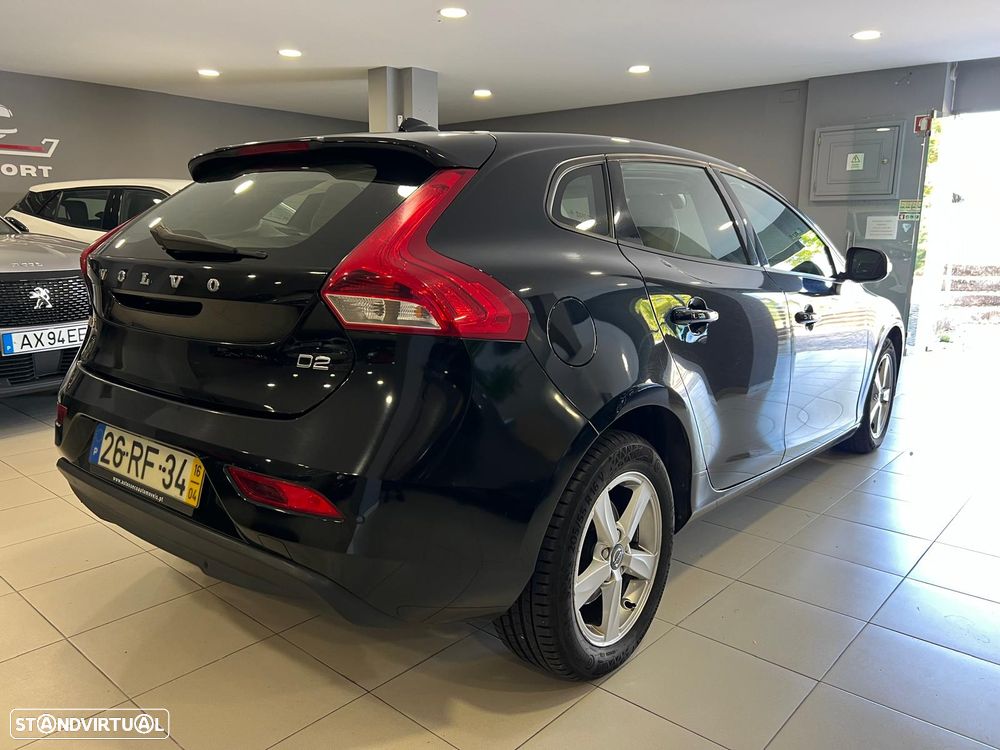 Volvo V40 2.0 D2 Momentum - 7