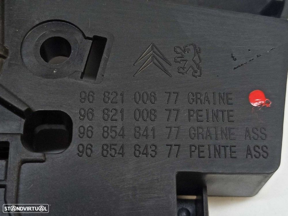 PUXADOR DA PORTA DESLIZANTE DIREITA PEUGEOT PARTNER KASTEN CONFORT L2 - 6