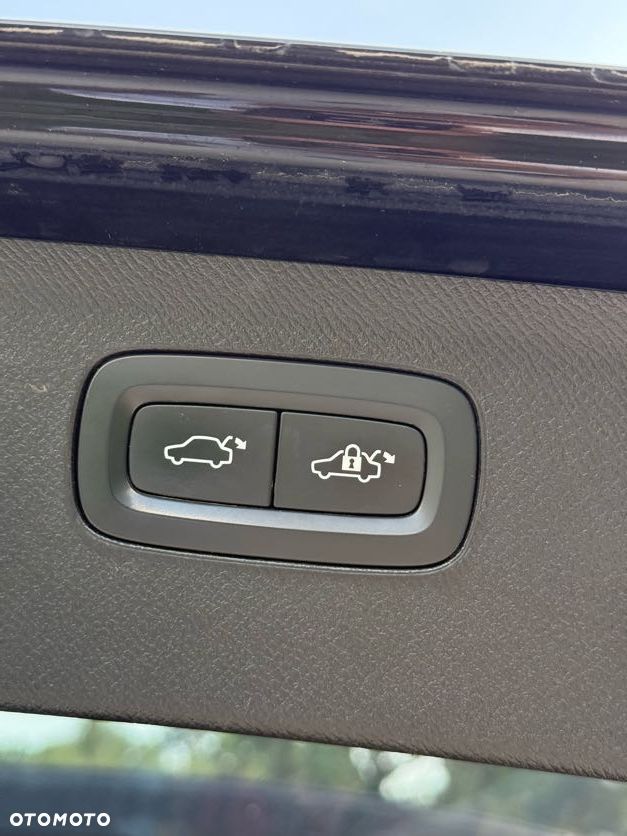 Volvo XC 90 T8 AWD Plug-In Hybrid Inscription 7os - 25