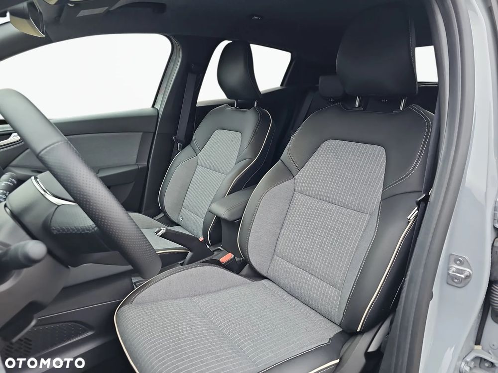 Renault Clio TCe 90 TECHNO - 13