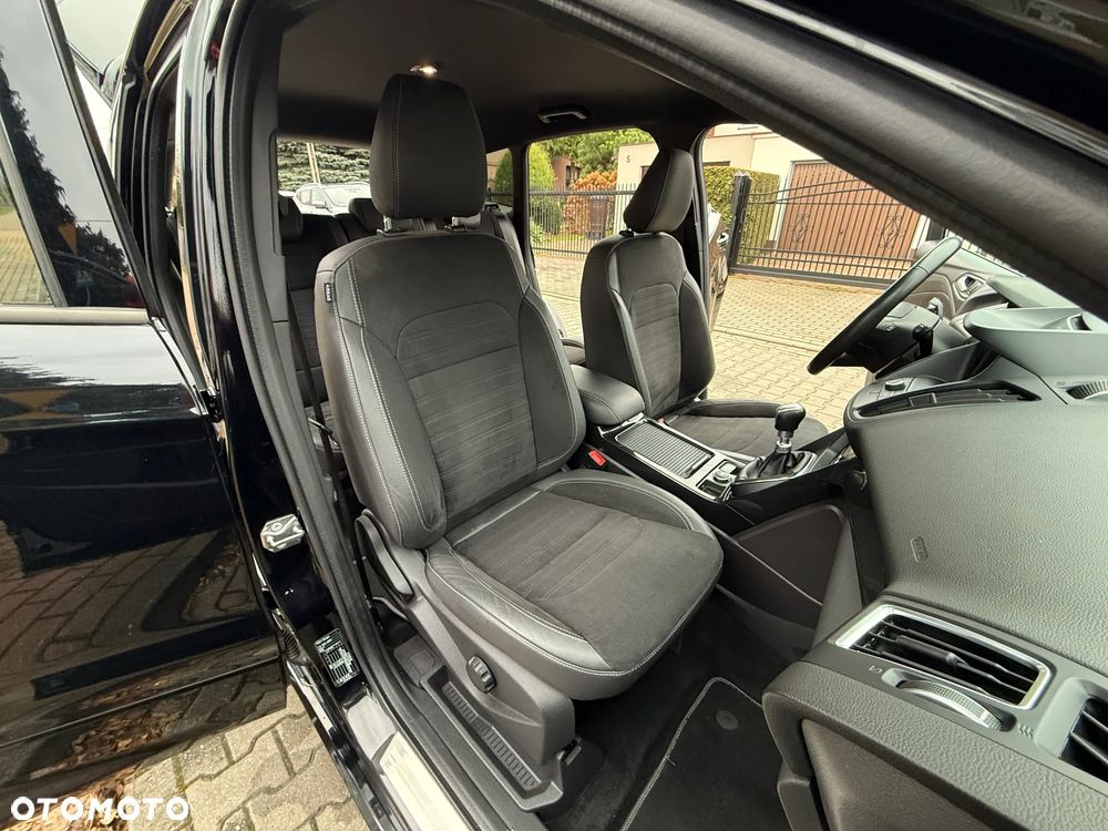 Ford Kuga 1.5 TDCi FWD ST-Line - 26